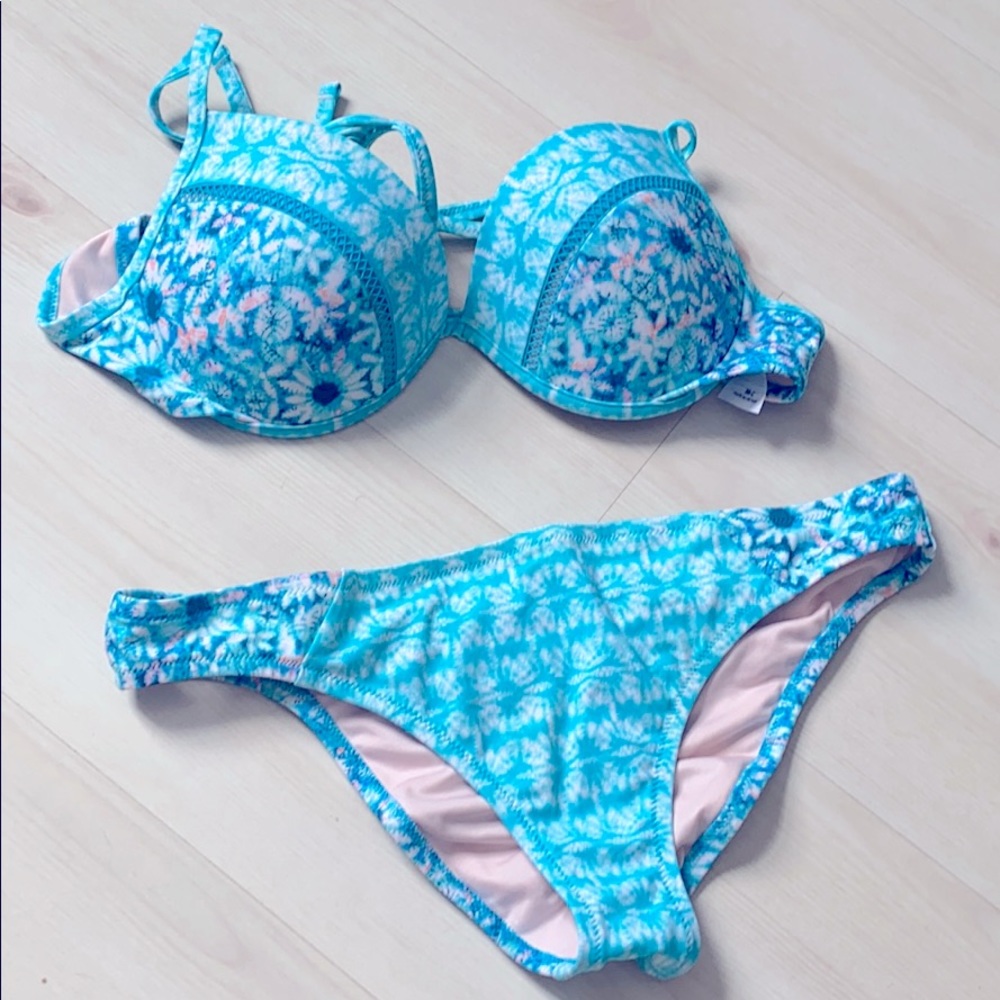 Blue beachy bathing suit